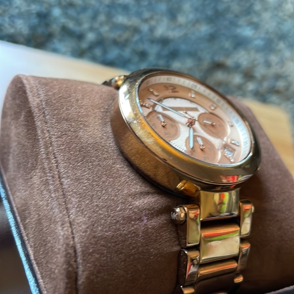 MICHAEL Michael Kors rose gold watch 2000s retro - Picture 5 of 9